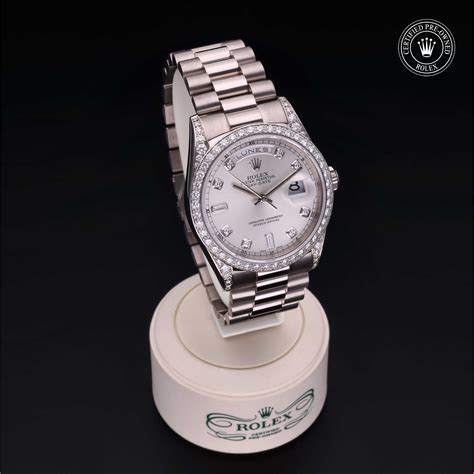 rolex lleno de diamantes|Rolex oyster engastados.